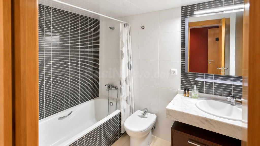 Piso en Alquiler en Almería Almería - foto 4