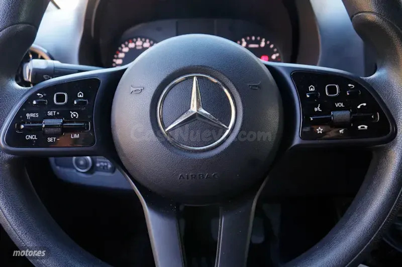 Mercedes Sprinter - foto 4