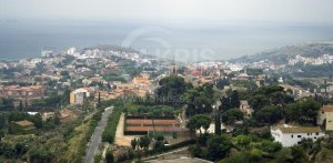 Piso en Tiana - foto 4