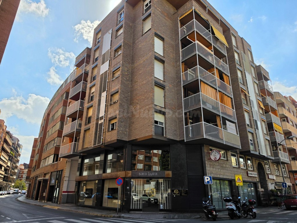 ¡Oportunidad en la Zona Alta de Lleida!