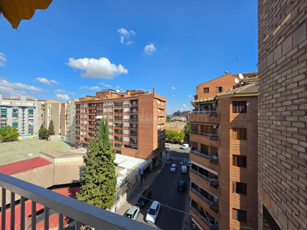 ¡Oportunidad en la Zona Alta de Lleida! - foto 2