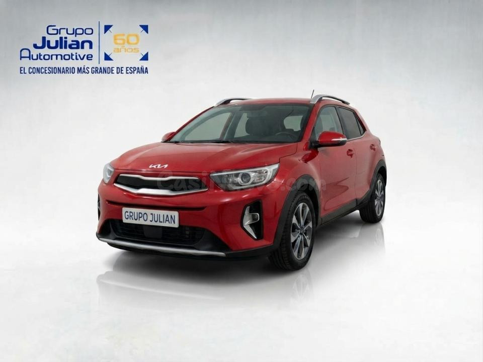 Kia Stonic 2023 Villagonzalo Pedernales - SUV compacto gasolina