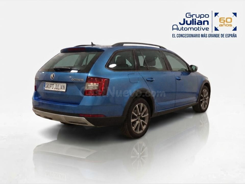 Skoda Octavia - foto 3