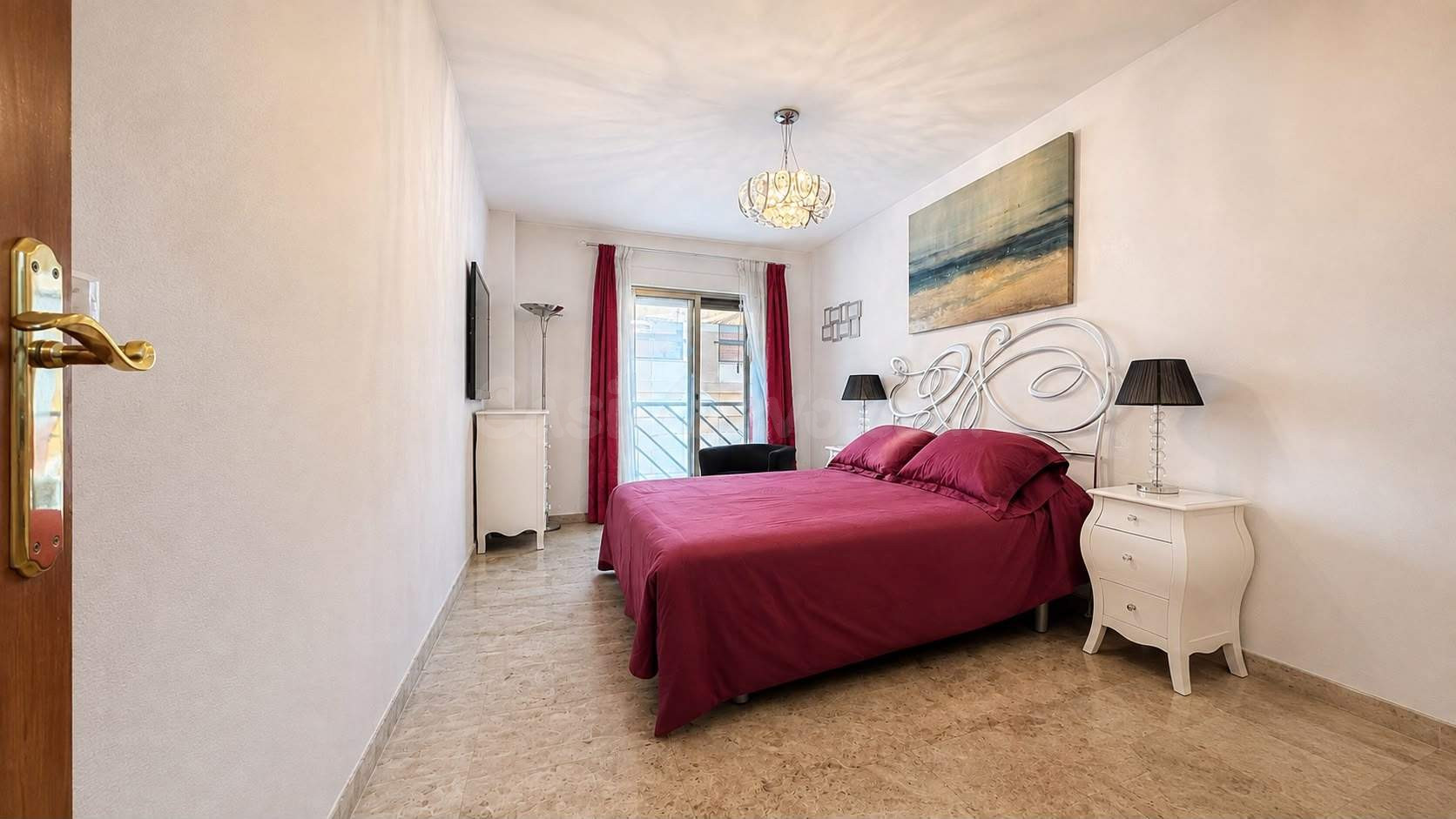 Elegante vivienda en esquina con garaje OPCIONAL en pleno centro de Alicante (Castaños / Santa Bárbara). - foto 3