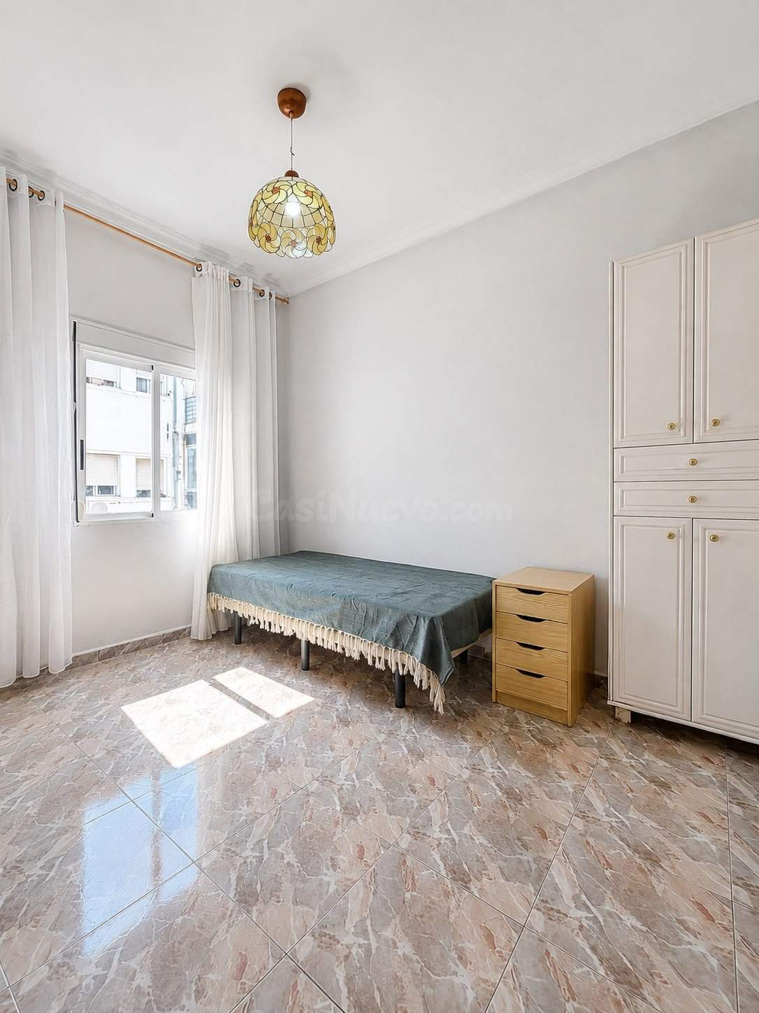 Piso en Venta en Alipark, Alicante - Ideal para Familias - foto 3