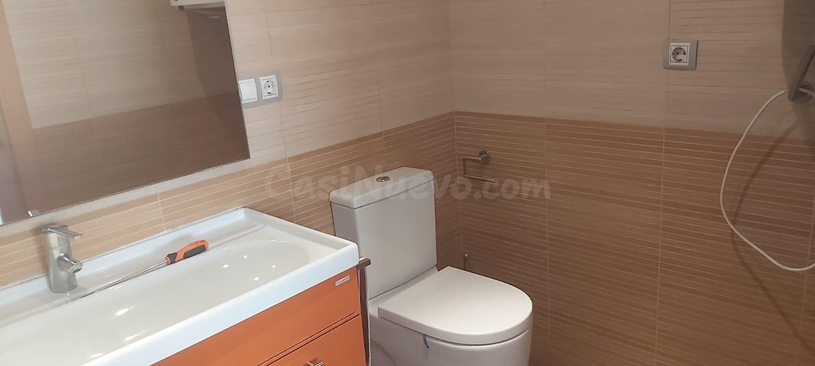 Piso en Alquiler en el Centro de Alicante - foto 5