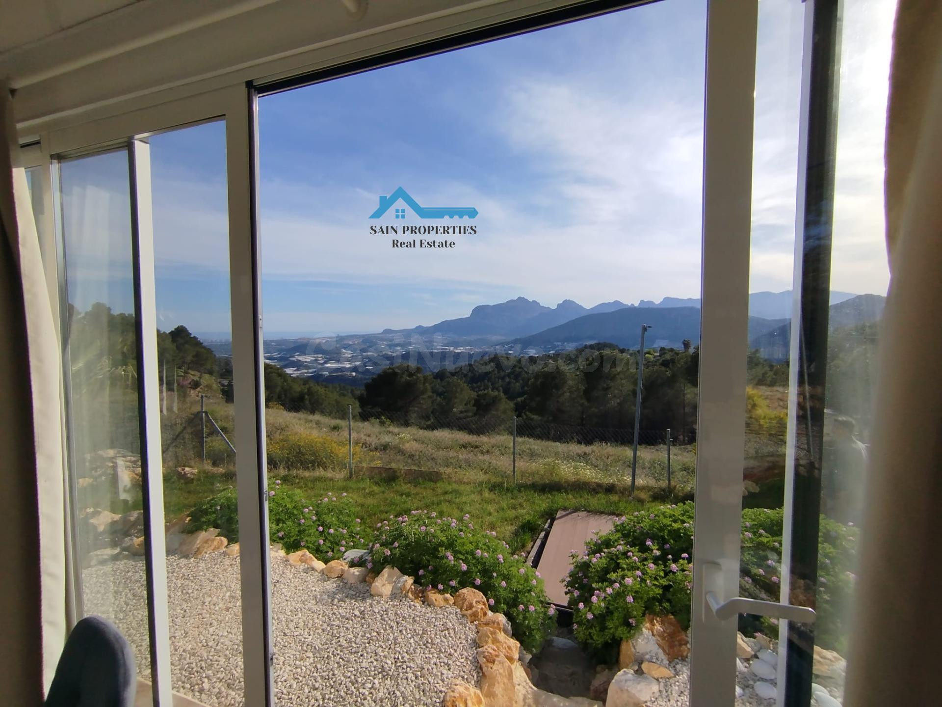 Finca Rústica con casa en Bolulla con vistas al mar y a la montaña