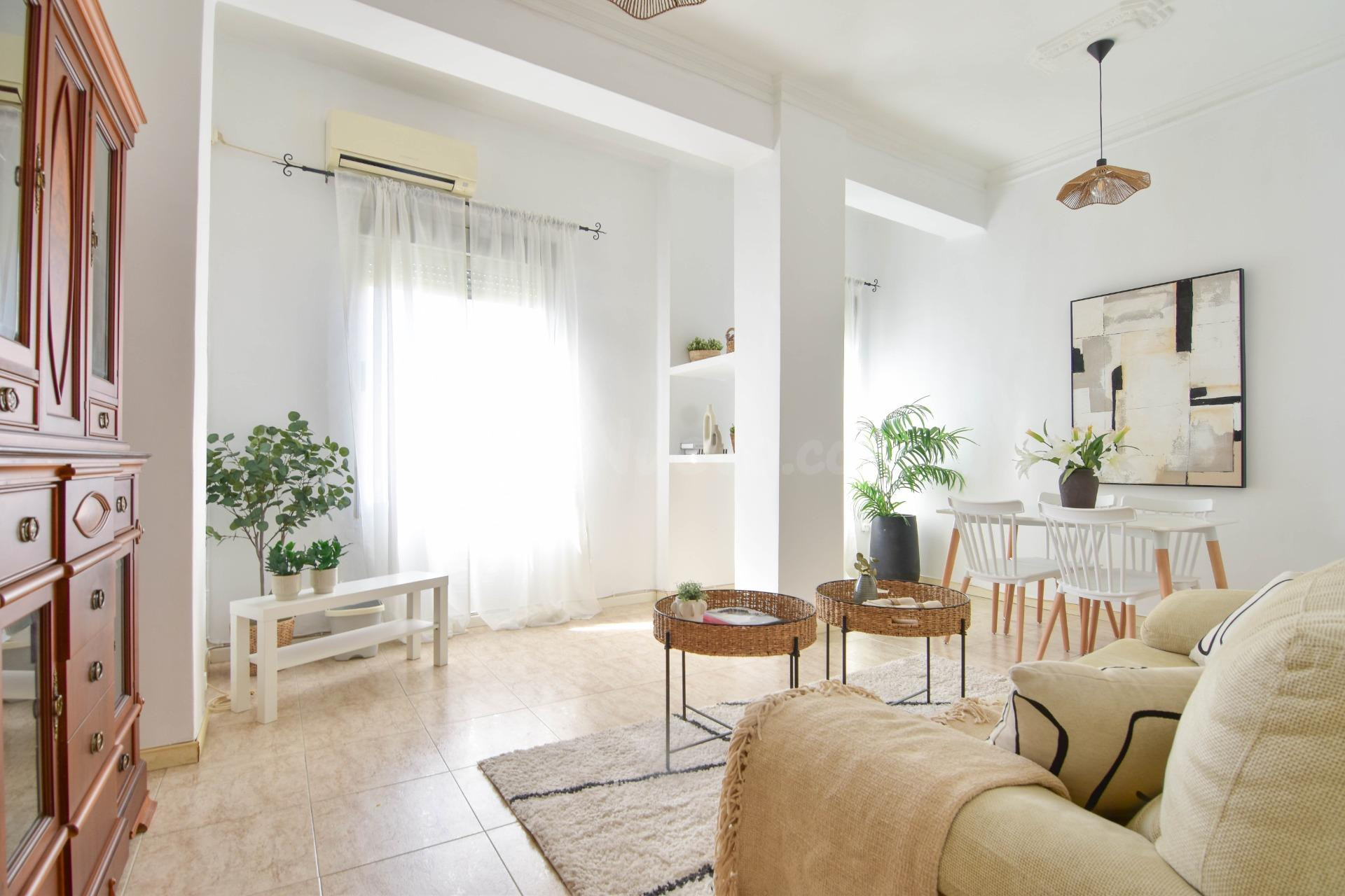 BONITO PISO A LA VENTA EN PATRAIX