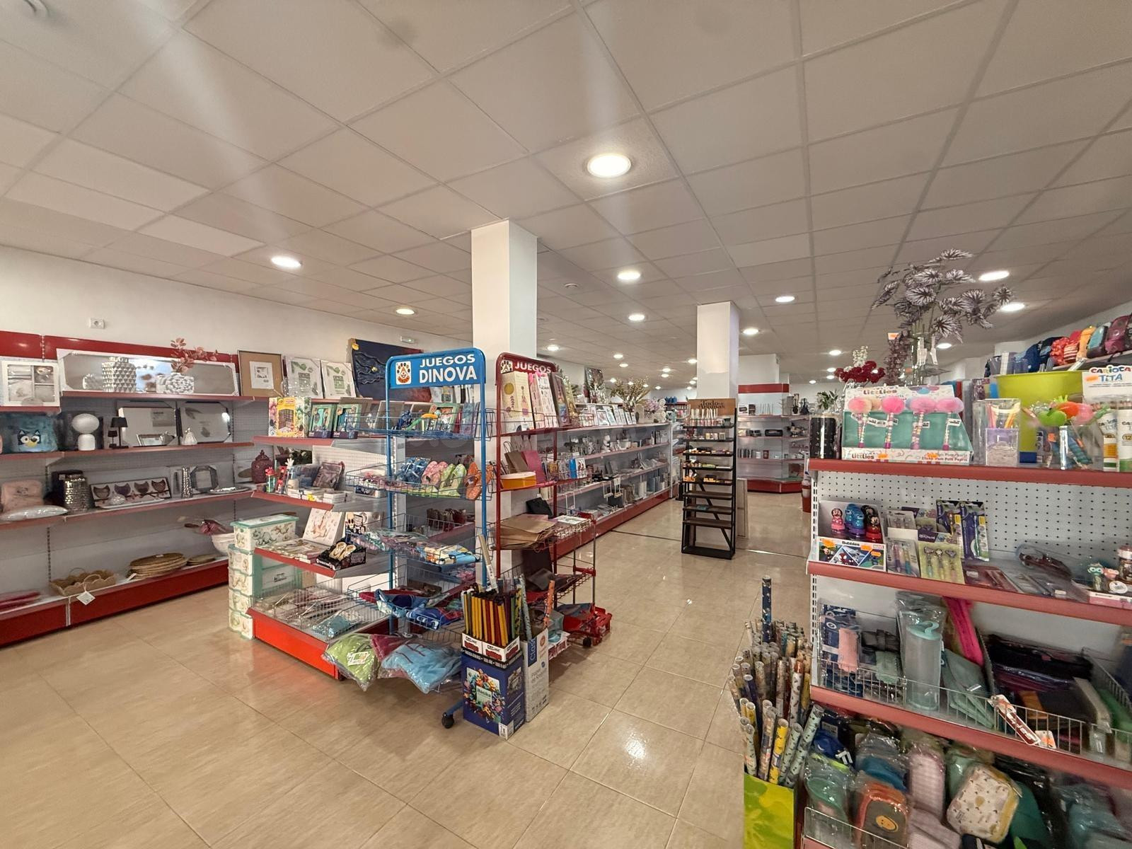 D. Amplio local comercial de 517 m2 en una ubicación estraté - foto 5