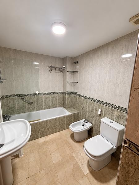 EN VENTA FANTÁSTICO PISO, MUY LUMINOSO Y TOTALMENTE LISTO PA - foto 5