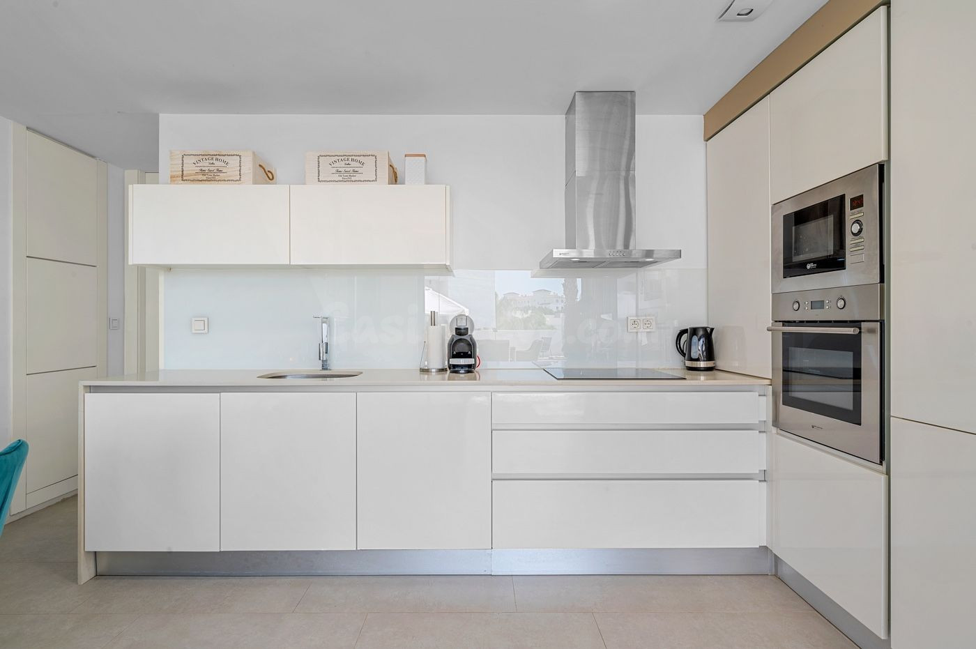 VILLA DE 3 DORMITORIOS Y 2 BAÑOS EN VILLAMARTIN (ORIHUELA CO - foto 5