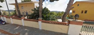 Vivienda con jardín y garaje en zona de urbanizaciones de El - foto 3