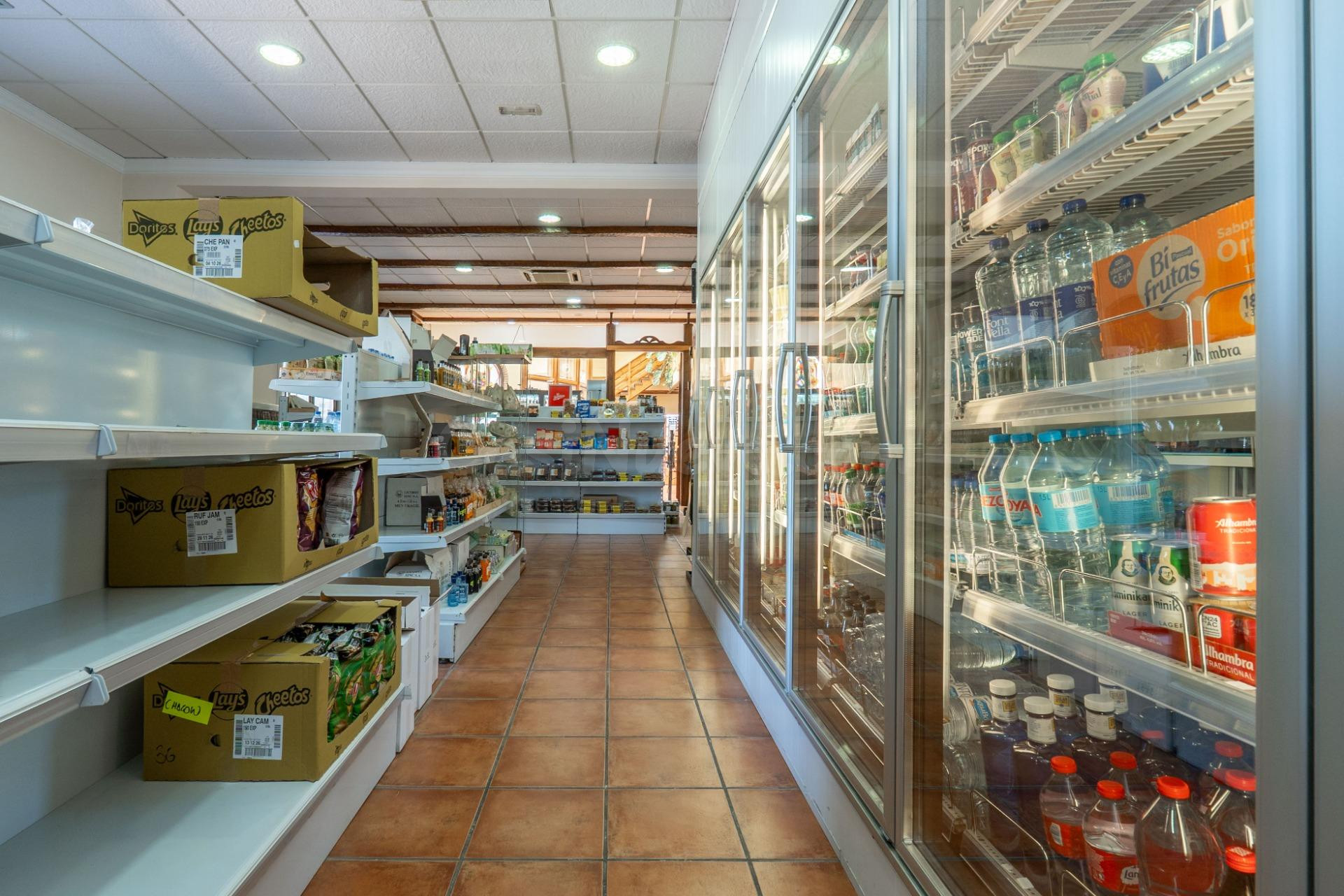 Venta del HOTEL-RESTAURANTE CERRILLO DE SAN MARCOS - Complej - foto 4