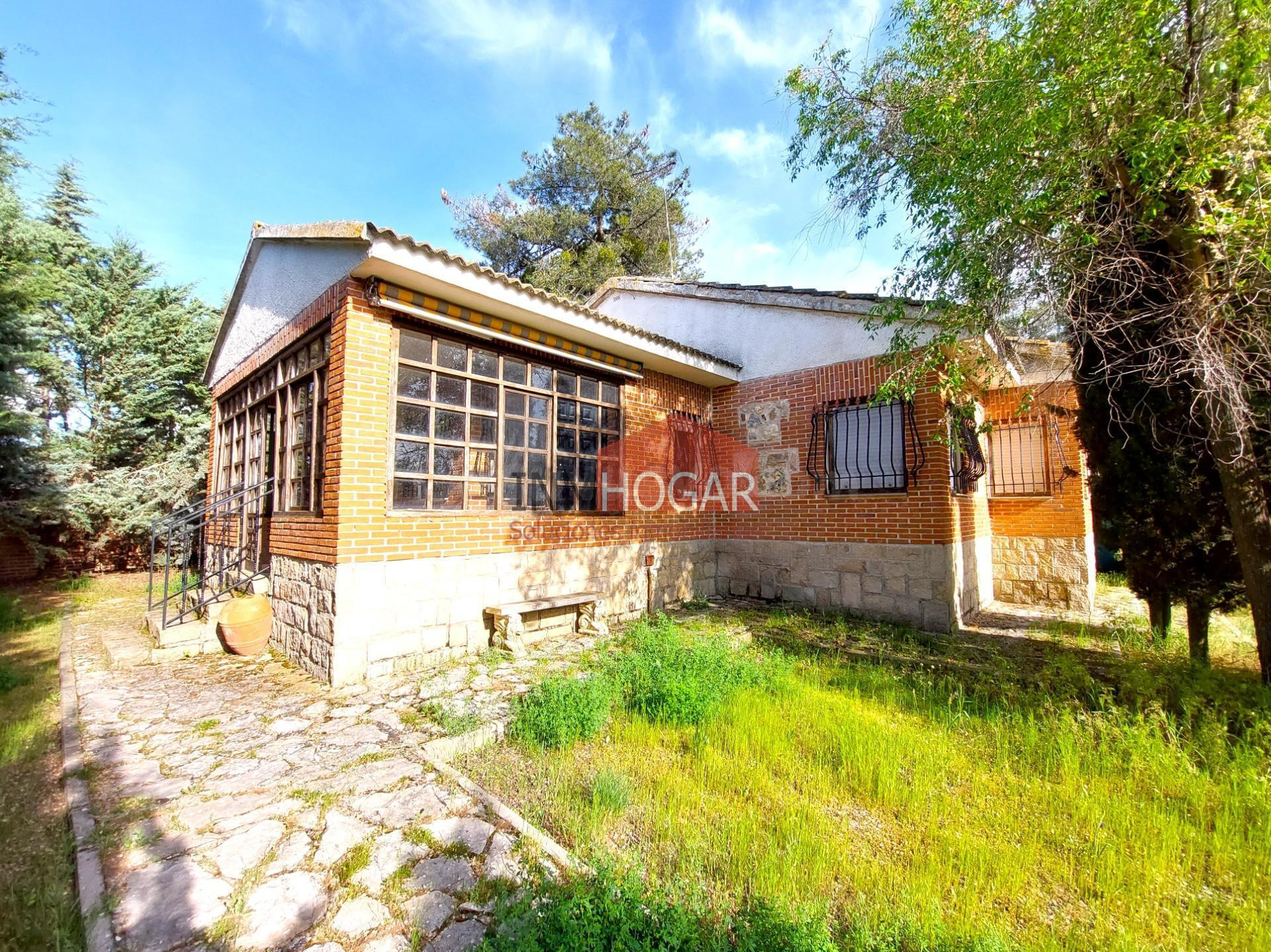 CHALET INDEPENDIENTE Y CON GRAN PARCELA EN VALPINOS, SANCHID - foto 2
