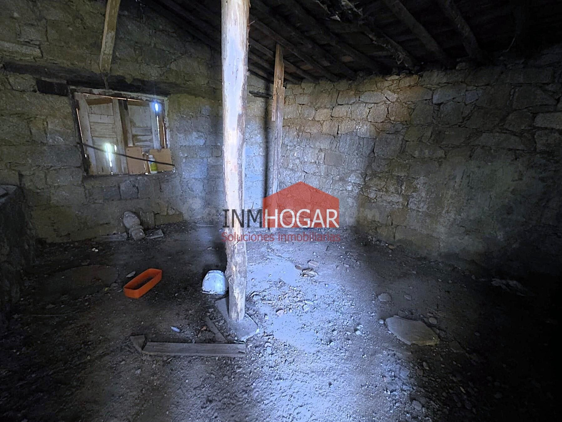 Casa con gran potencial en Mingorría - foto 3