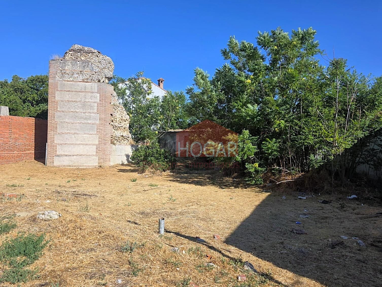 Casa de pueblo para reformar íntegramente en Madrigal de las - foto 5