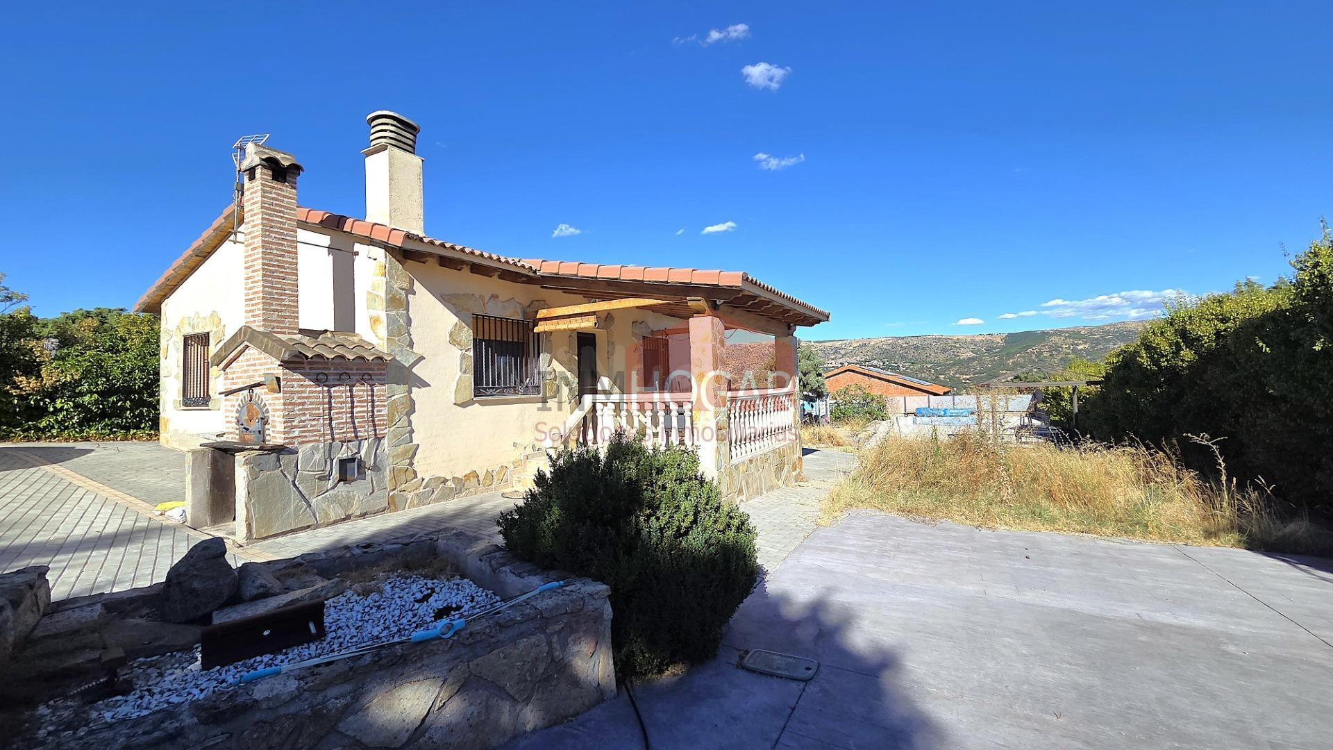 CHALET EN SANTA CRUZ DE PINARES