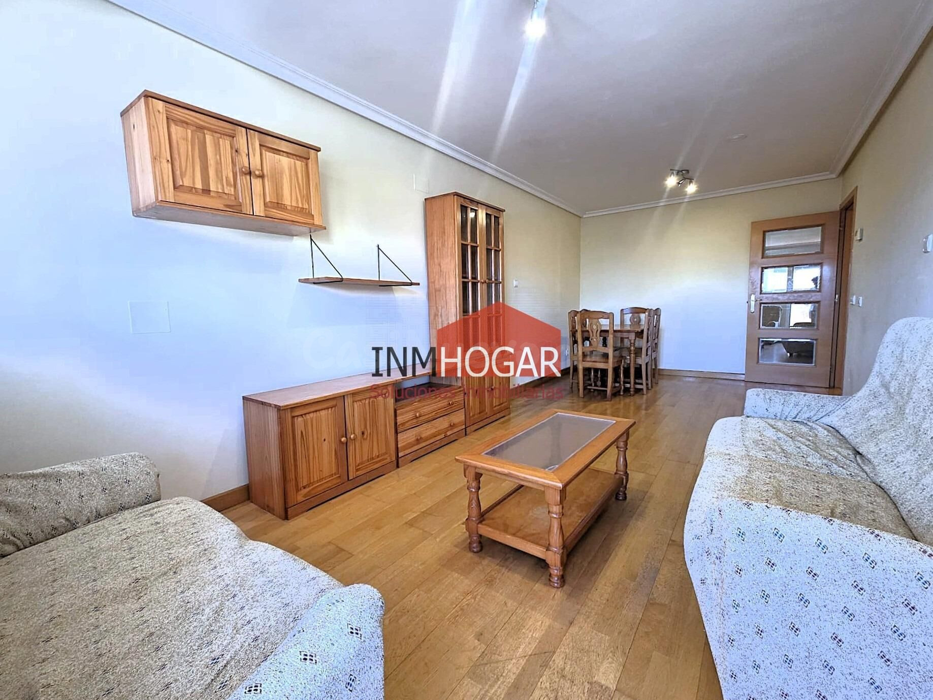 Vivienda amplia, luminosa y funcional en Las Hervencias, Ávi - foto 3