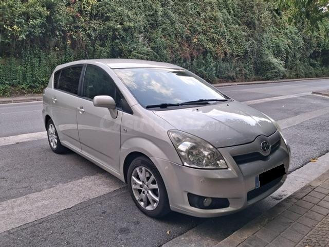 Toyota COROLLA VERSO 2.2 D4D 136 CV 7 PLAZAS
