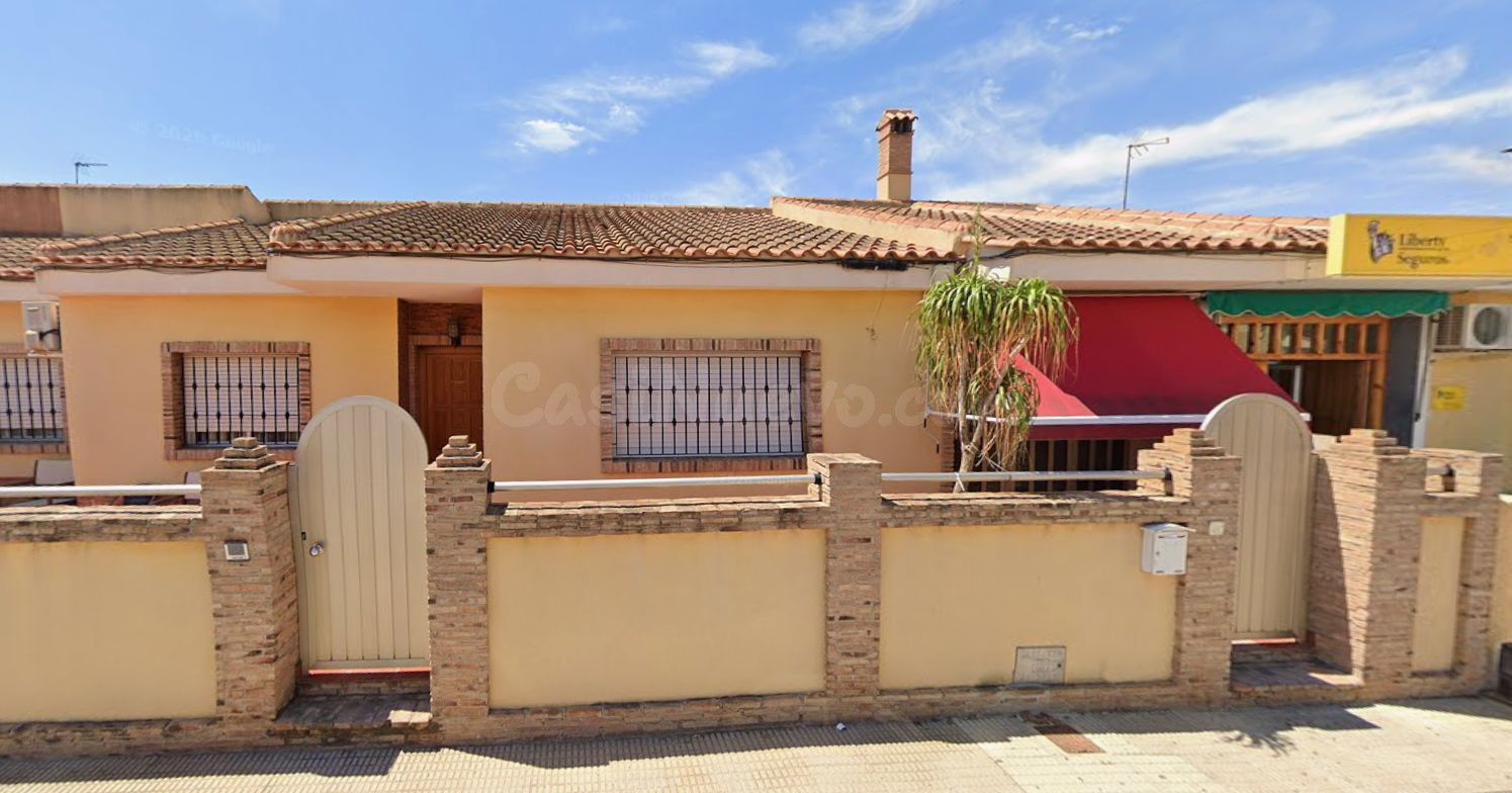 VENTA VIVIENDA ALQUILADA EN TORRE PACHECO, IDEAL PARA INVERSORES Y SIN COMISIONES DE AGENCIA  