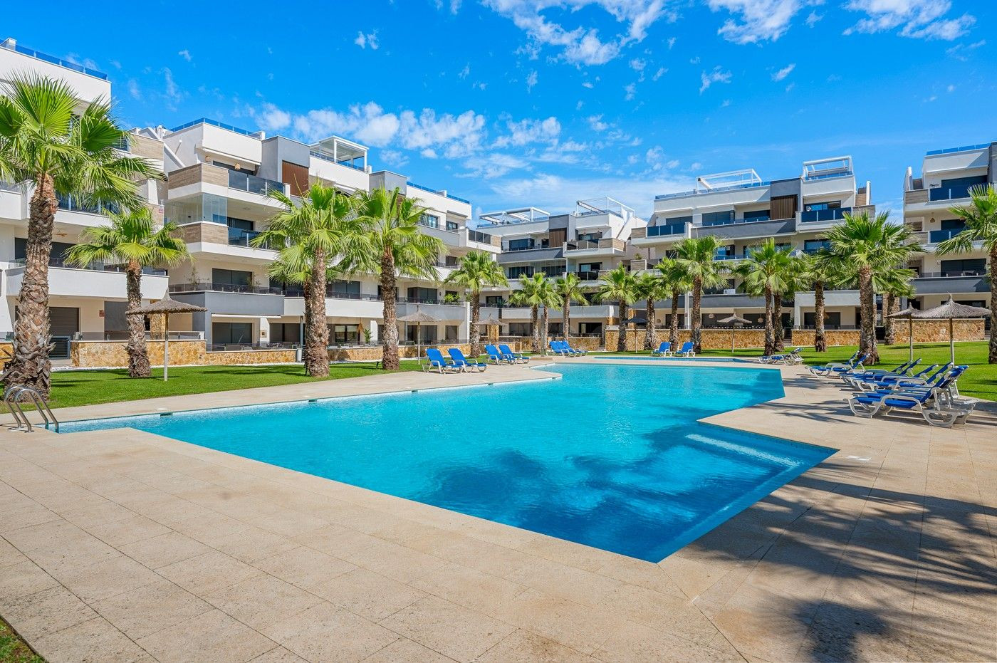 Apartamento 2 habitaciones 80m² en venta - PAU 26