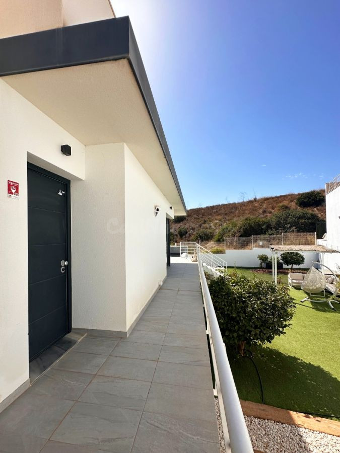 Villa 5 habitaciones 210m² en venta - Pueblo - foto 4