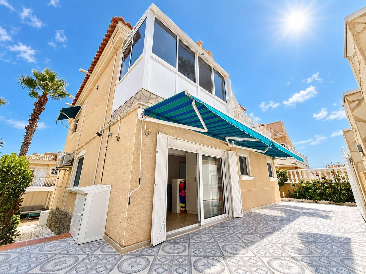 Villa 5 habitaciones 145m² en venta - Villamartin