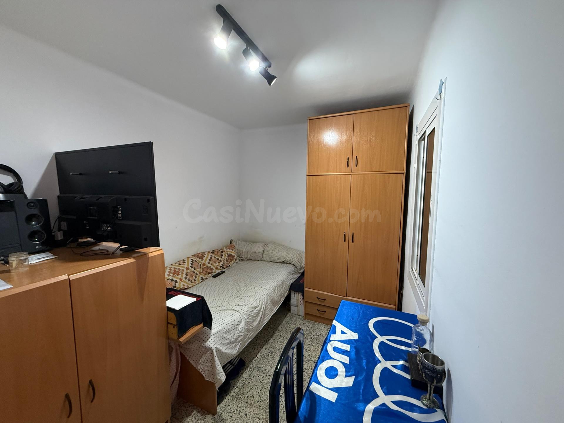 PISO EN VENTA DE 4 habitaciones CON ASCENSOR BADALONA - foto 3