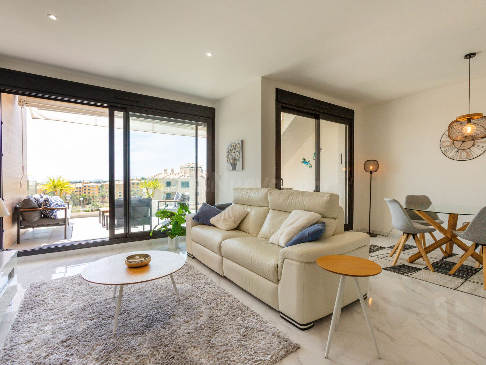 Ático 2 habitaciones 93m² en venta - Las Filipinas - foto 5