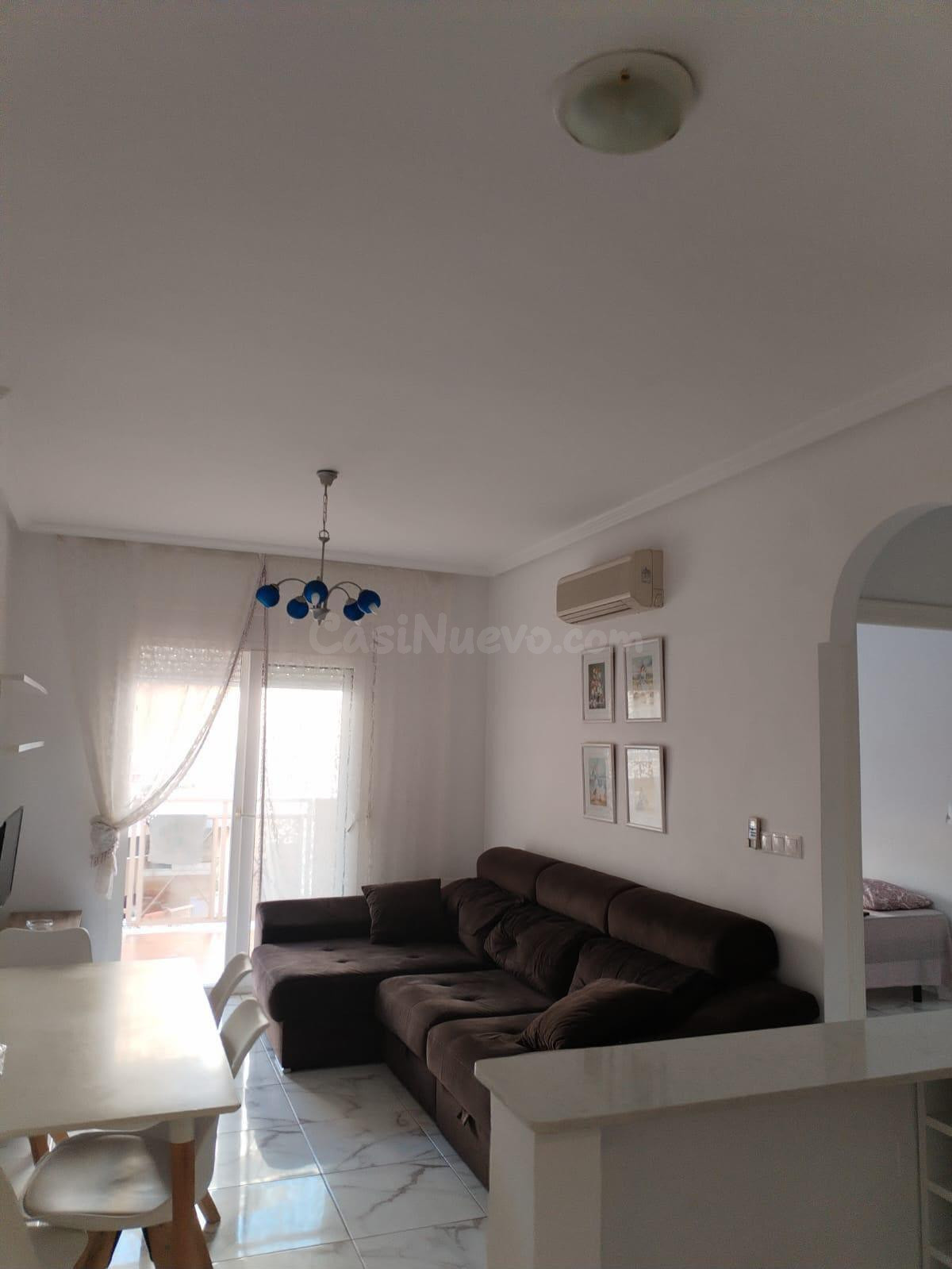 Apartamento con piscina comunitaria, Alicante, Orihuela Costa. 2 habitaciones | 67 m2 | 60 metros del mar