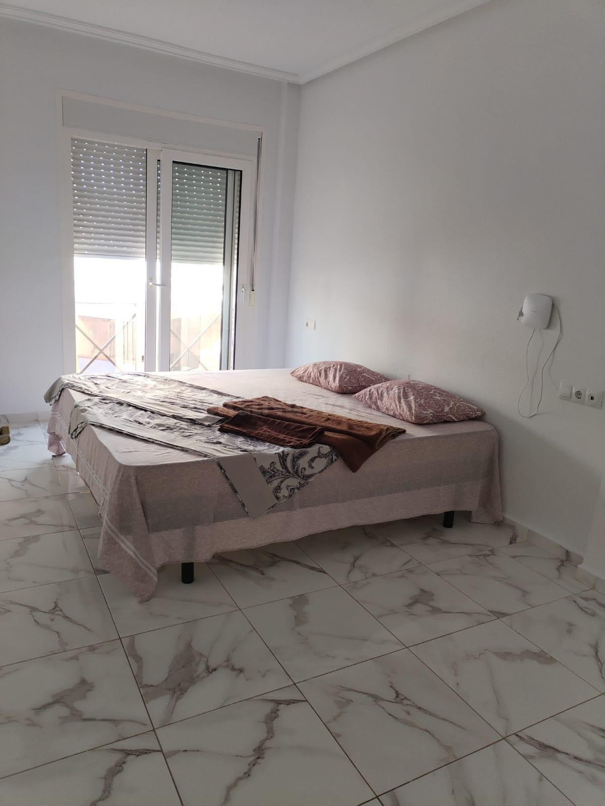 Apartamento con piscina comunitaria, Alicante, Orihuela Cost - foto 5