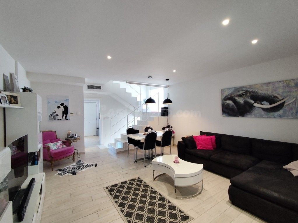Casa de Pueblo 4 habitaciones 189m² en venta - Aguas Nuevas - foto 2