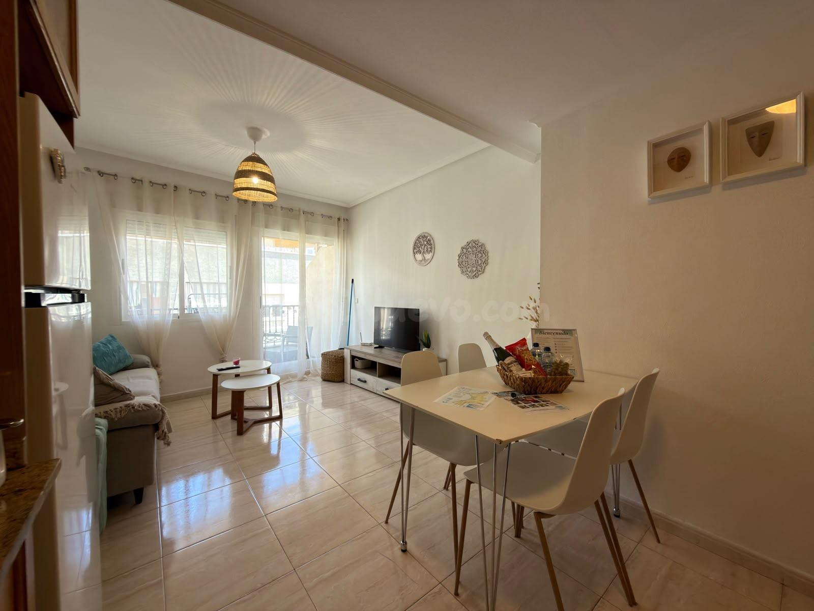 Apartamento con terraza, Alicante, Torrevieja, Playa del Cur - foto 5