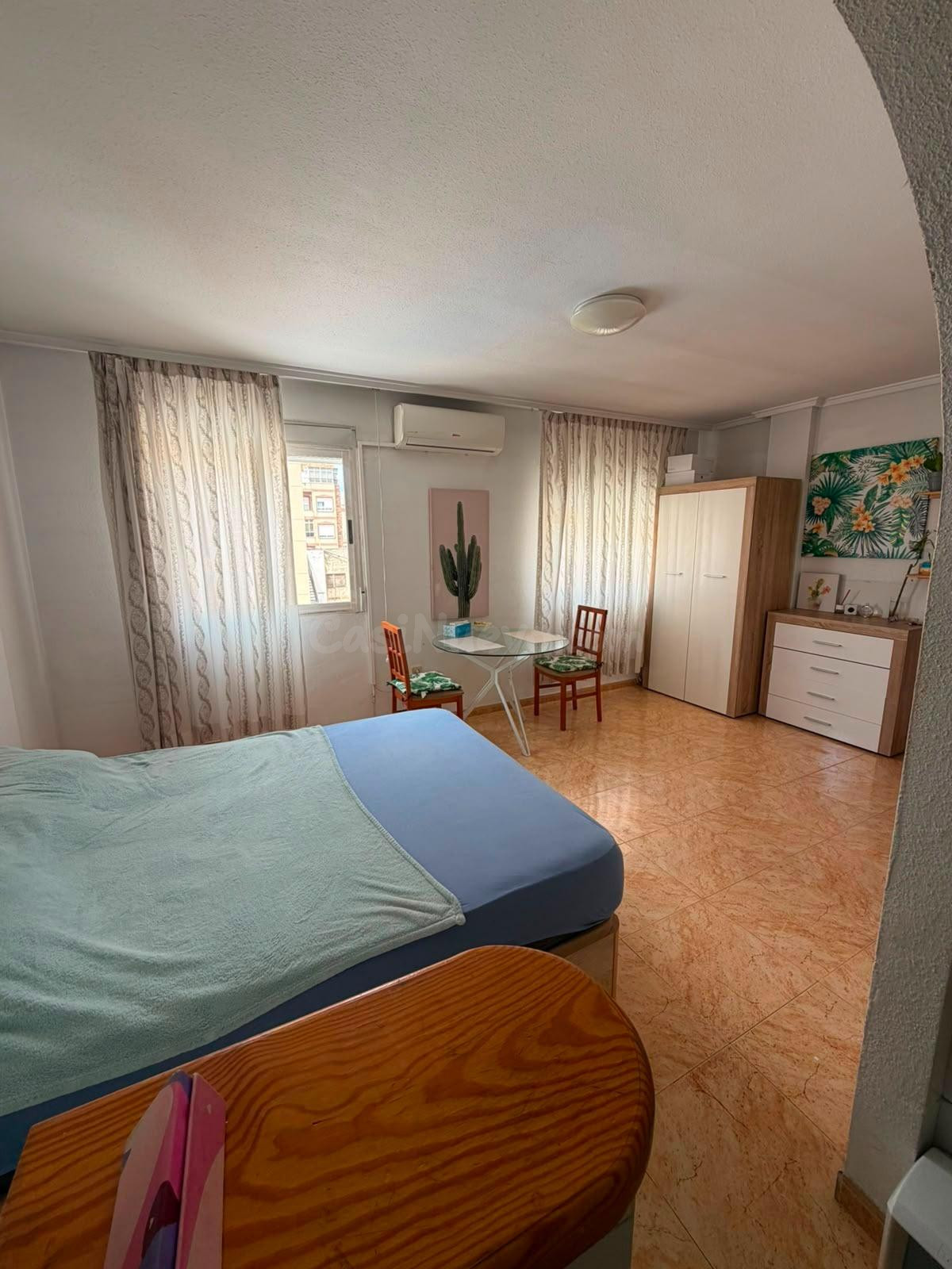 Estudio con piscina comunitaria, Alicante, Torrevieja. 1 hab - foto 5