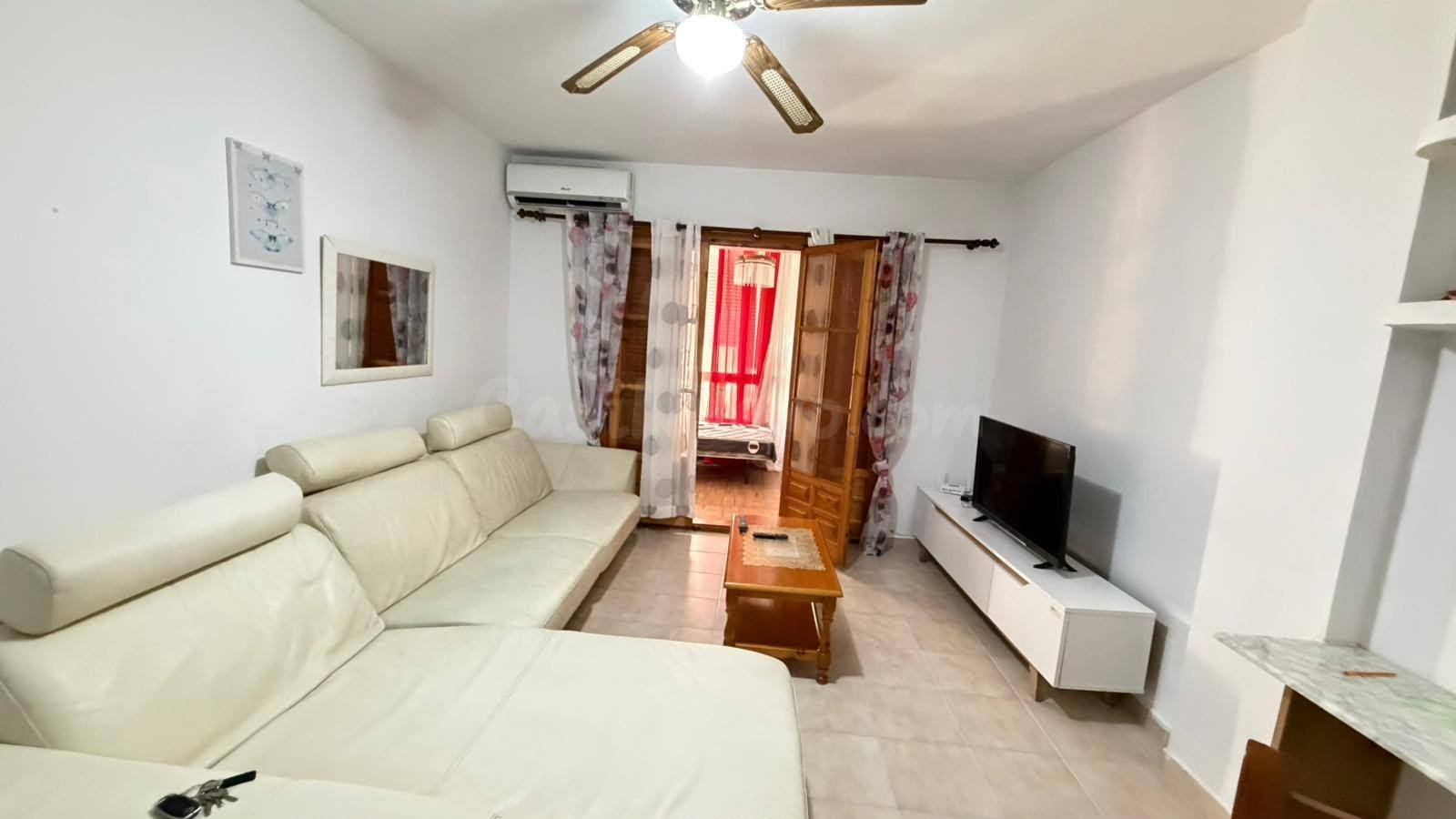 Apartamento con piscina comunitaria, Alicante, Torrevieja, P - foto 3
