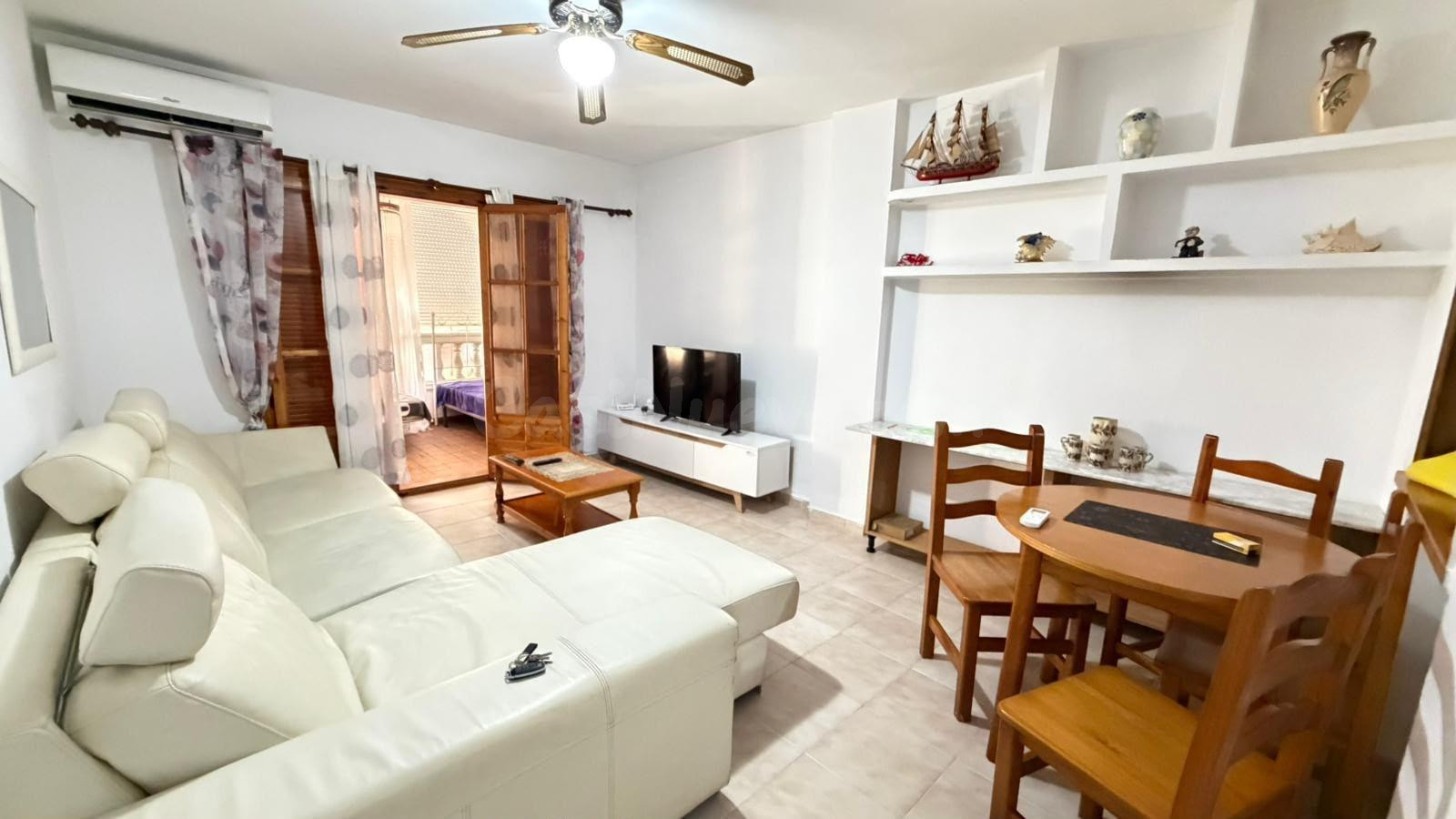Apartamento con piscina comunitaria, Alicante, Torrevieja, P - foto 4