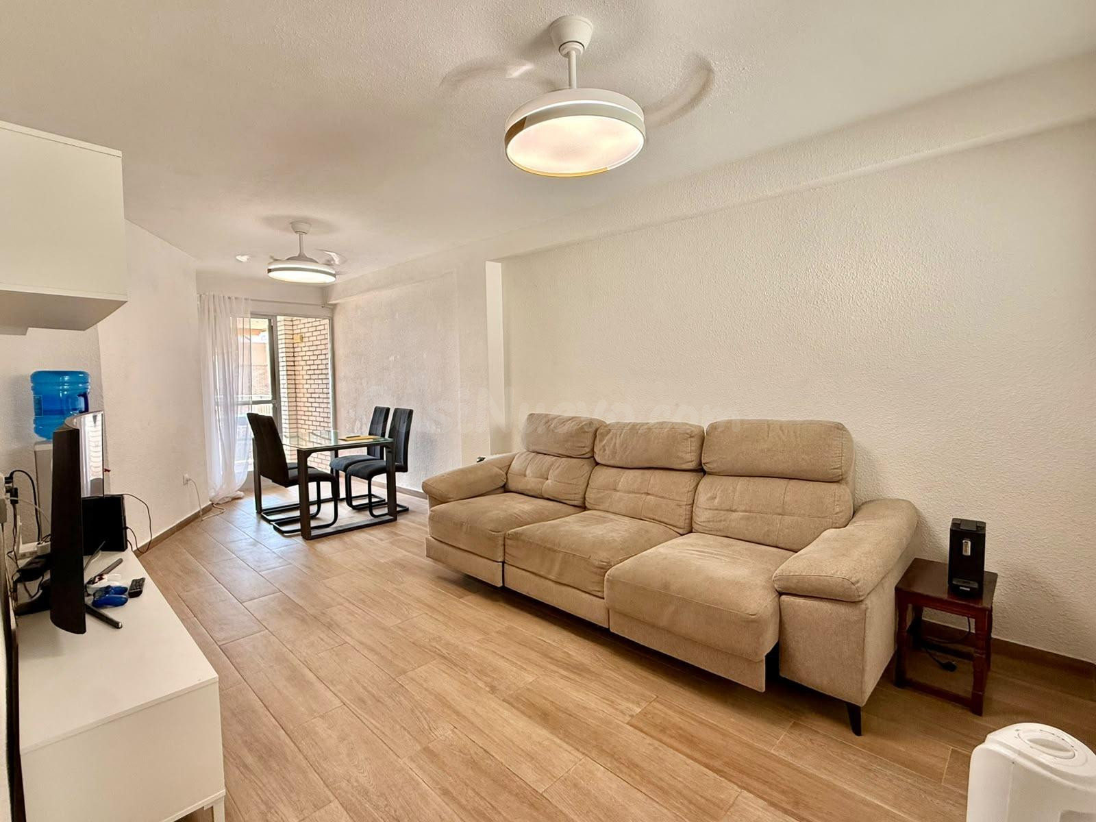 Apartamento reformado con terraza, Alicante, Torrevieja, Pla - foto 5