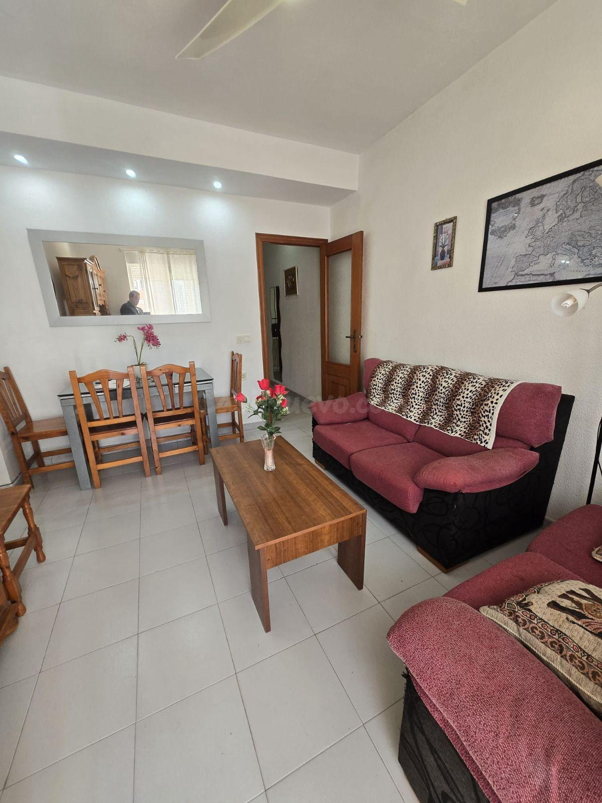 Apartamento con terraza, Alicante, Torrevieja, Playa del Cur - foto 4