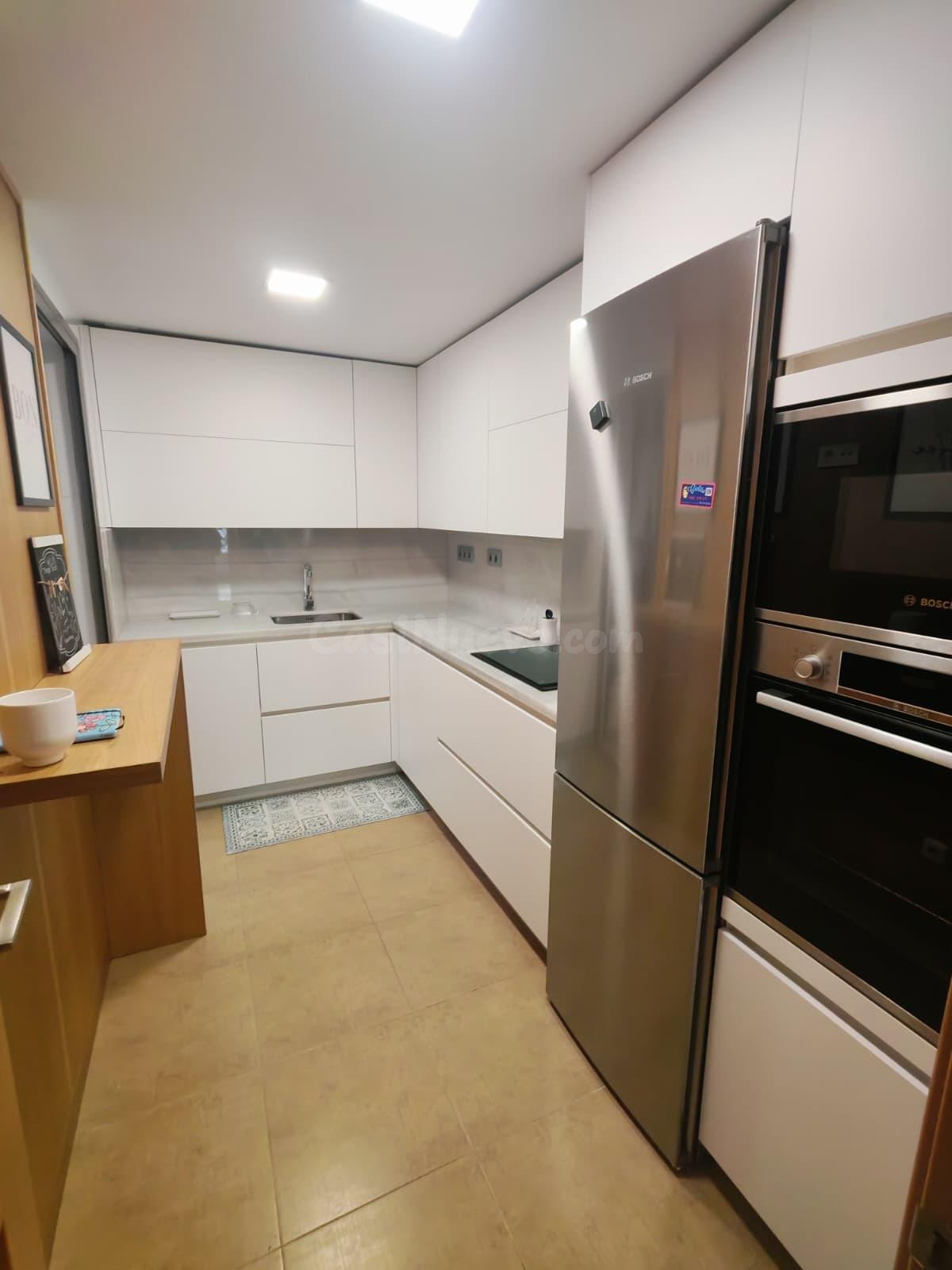 PISO EN ALQUILER DE DOS habitaciones CON PISCINA, GARAJE Y Z