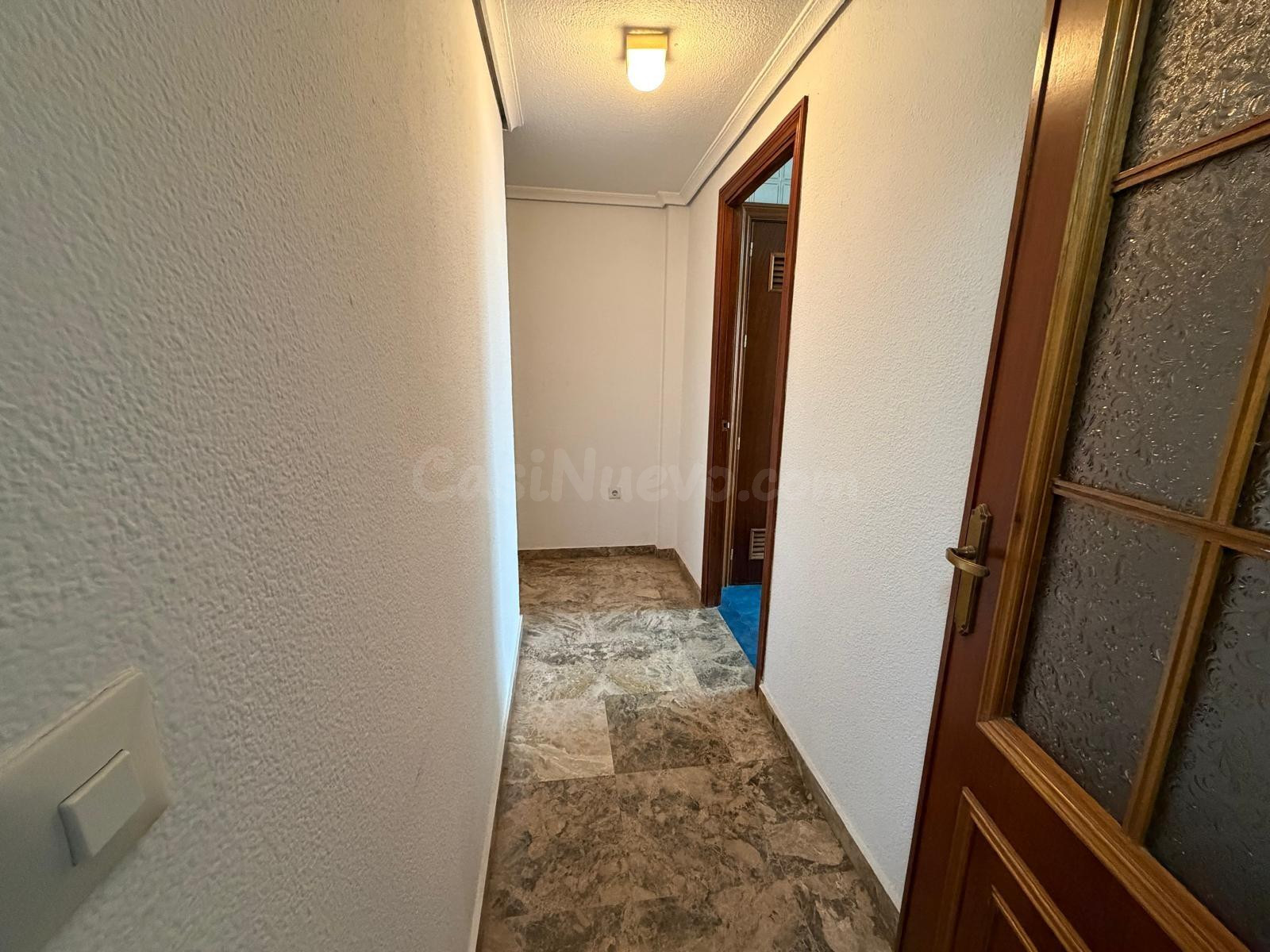 MAGNÍFICO PISO DE DOS DORMITORIOS CON ASCENSOR Y TRASTERO EN - foto 5
