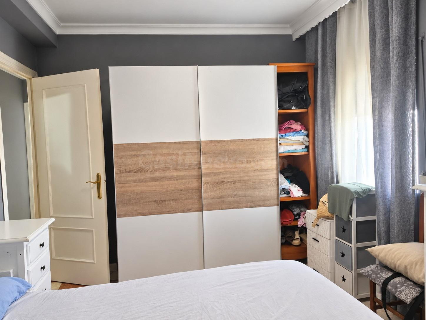 VIVIENDA REFORMADA, LUMINOSA Y LISTA PARA ENTRAR A VIVIR EN  - foto 4