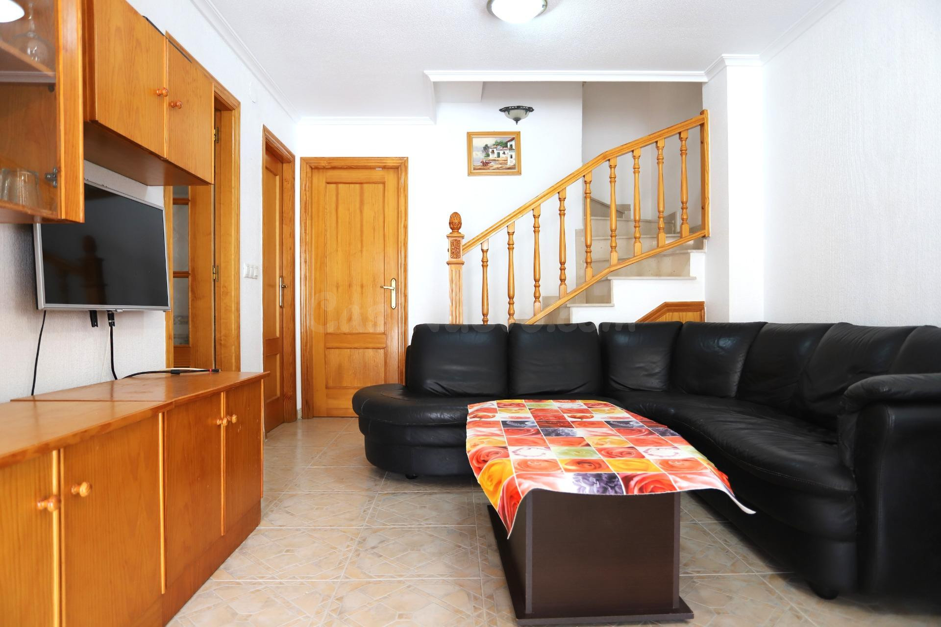 Chalet Adosado de 2 dormitorios con amplios espacios exterio - foto 3