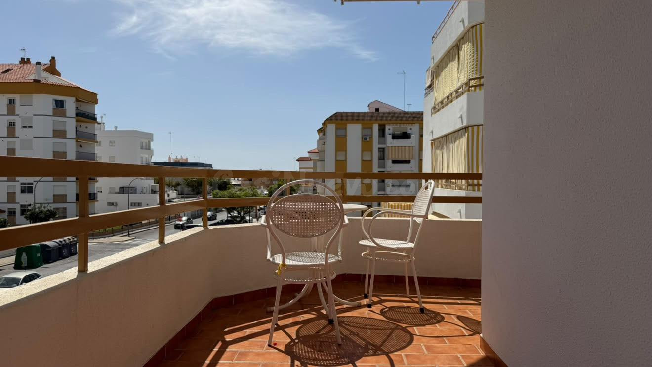 MARAVILLOSO PISO EN LA ANTILLA - foto 4