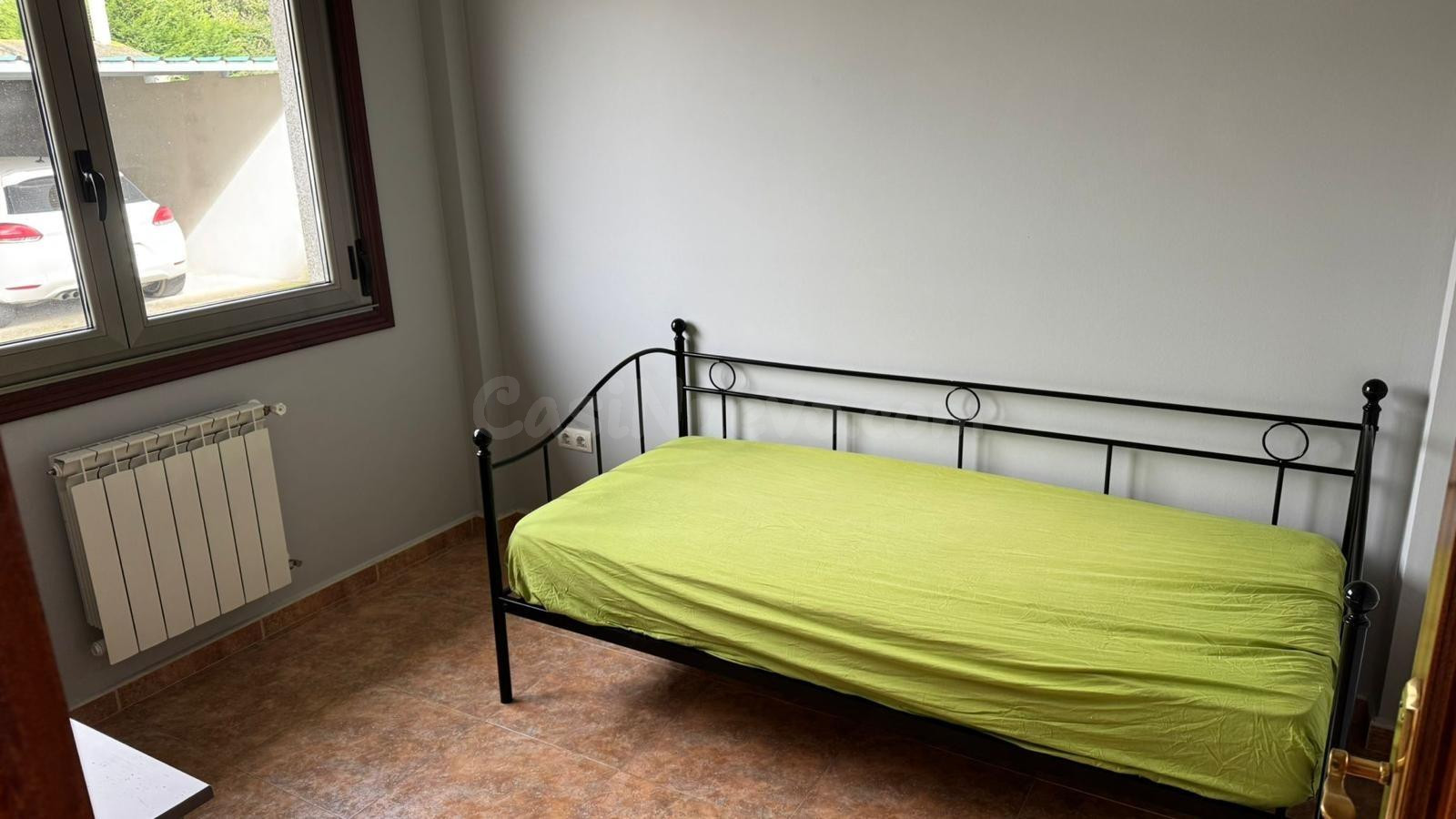 Chalet en alquiler en Calle Amistad, Ourense - foto 4