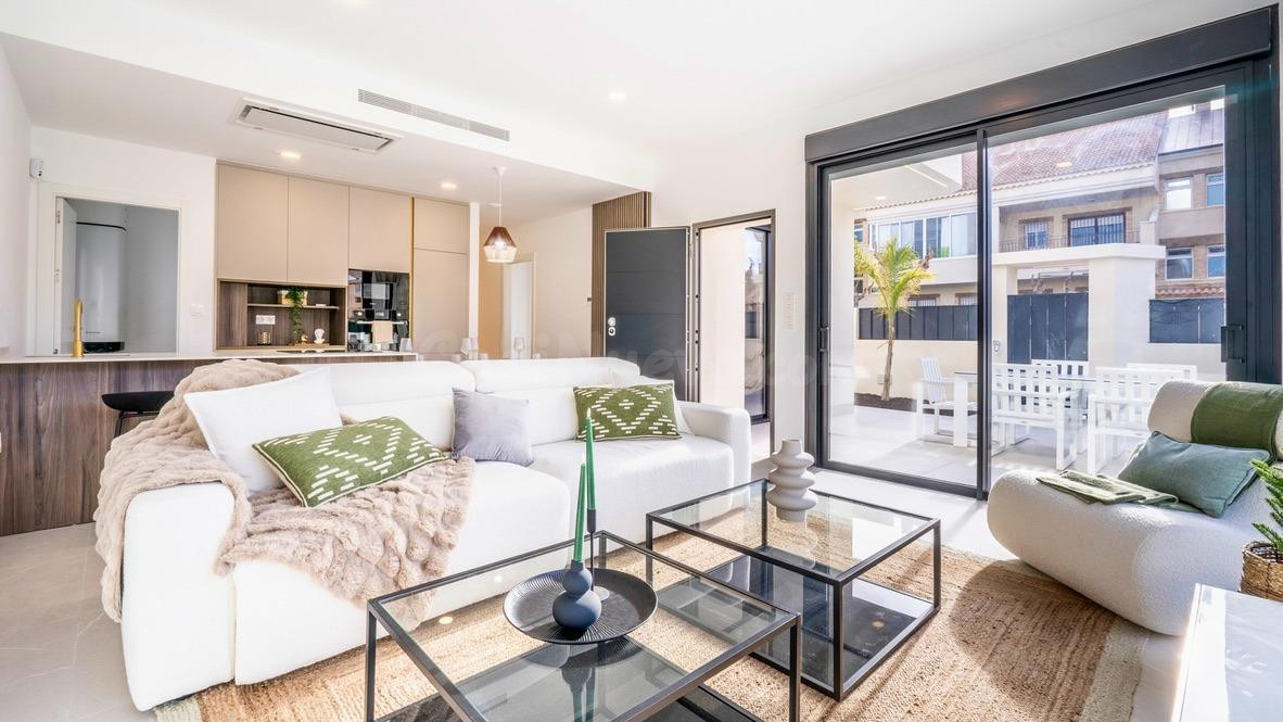 Villa de Lujo 3 habitaciones 122m² en venta - Roldán - foto 3
