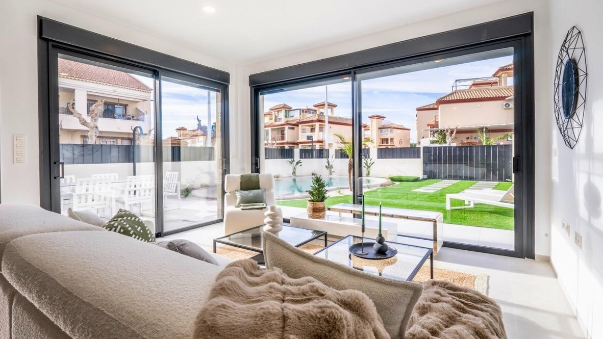 Villa de Lujo 3 habitaciones 122m² en venta - Roldán - foto 4