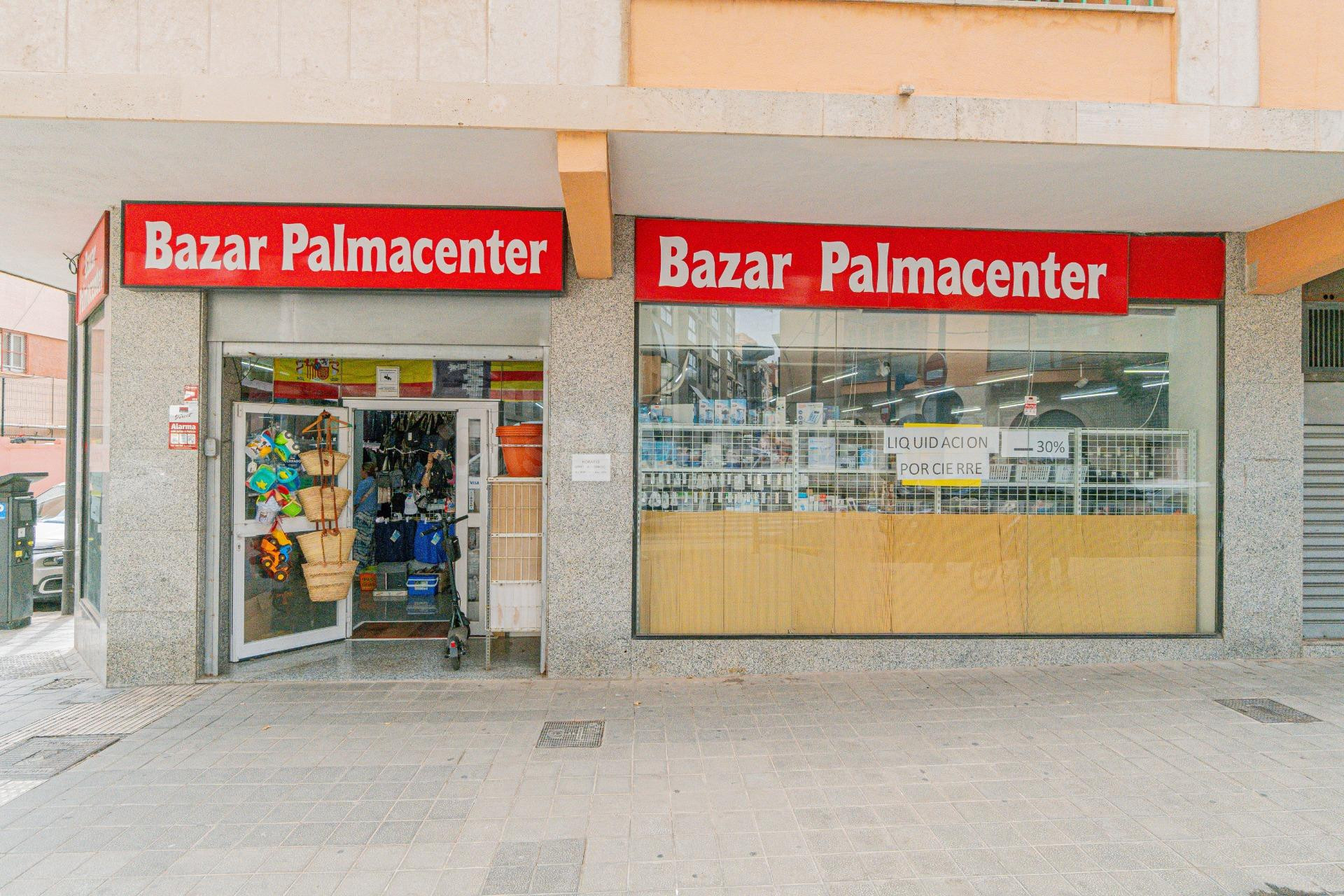 Amplio Local Comercial en Palma de Mallorca - Zona Escola Gr - foto 2