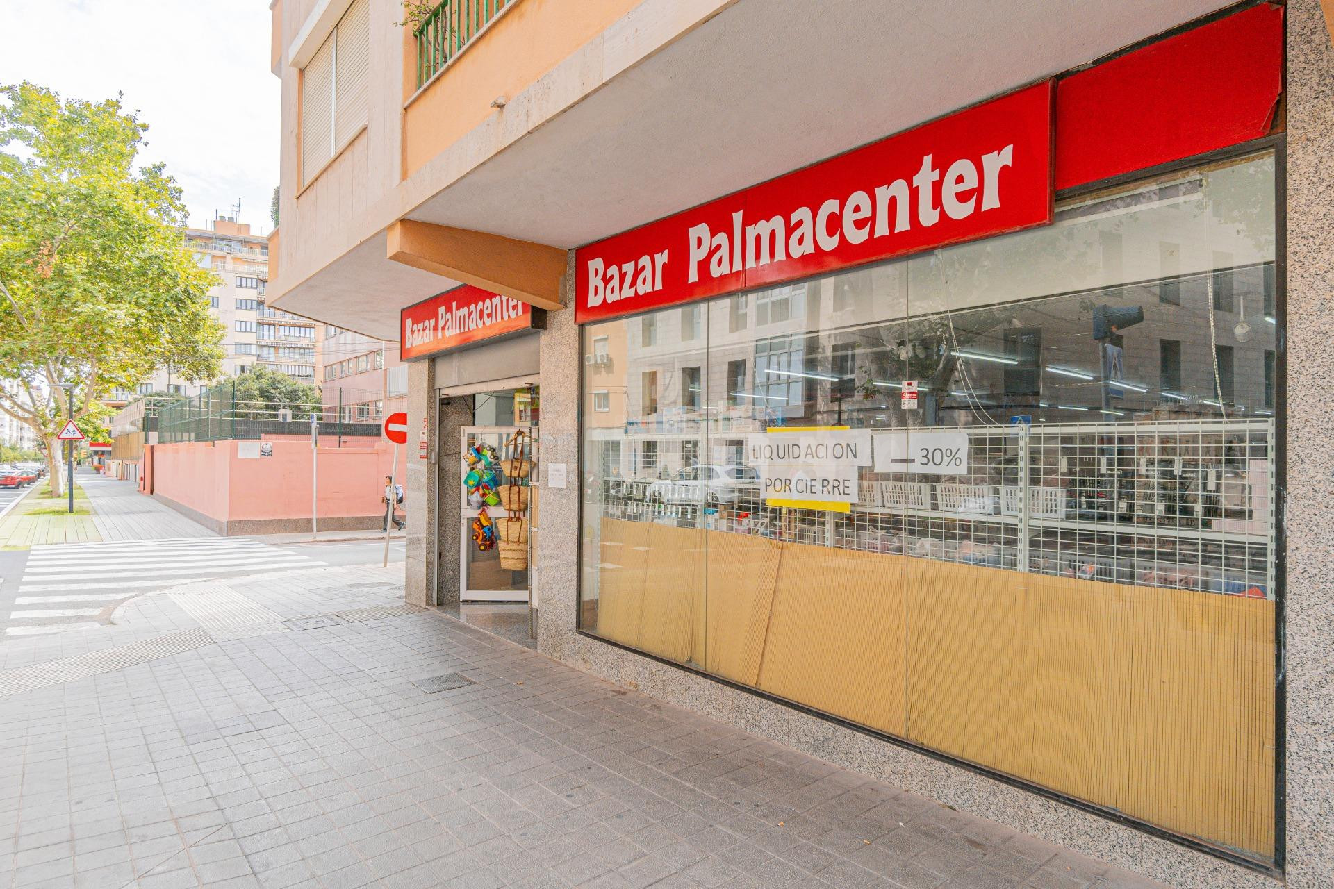 Amplio Local Comercial en Palma de Mallorca - Zona Escola Gr - foto 3