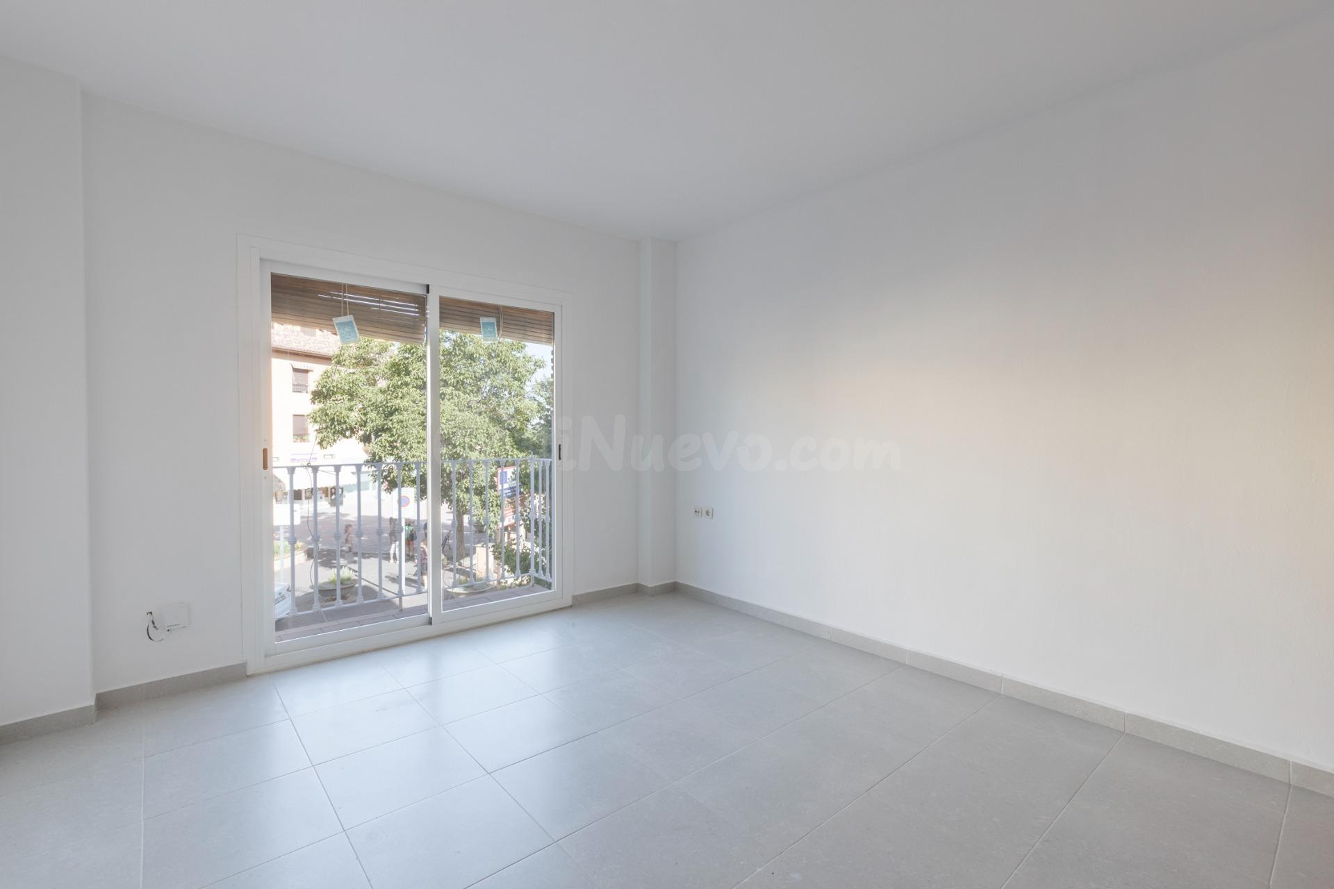 PISO EN MONACHIL DE 3 DORMITORIOS - foto 3
