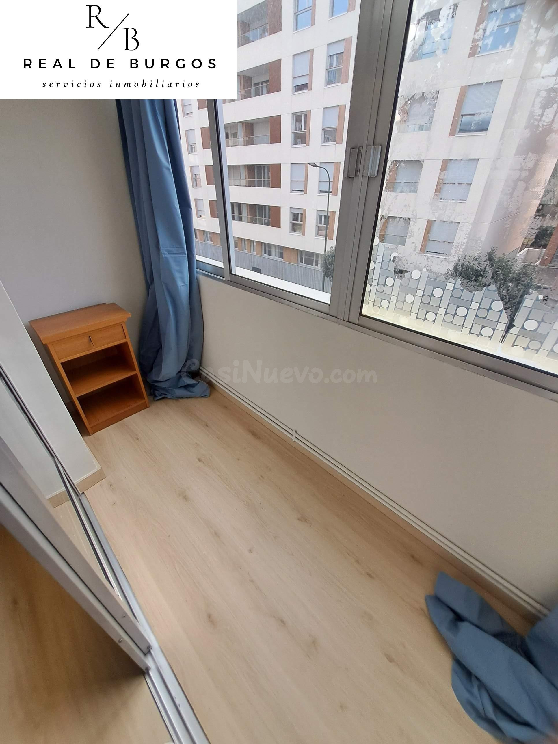 Piso en alquiler zona Santa Clara. - foto 4